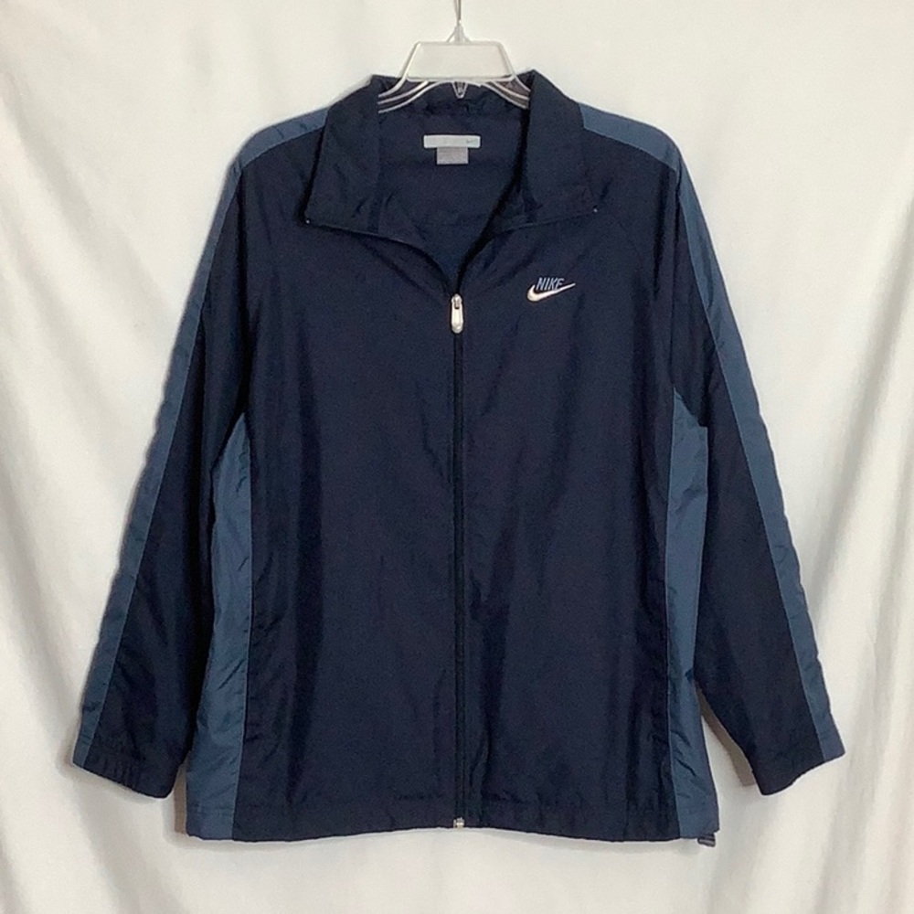 Vintage 90’s Nike Men's Dark Blue Windbreaker Jacket Size L
